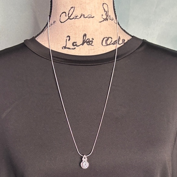 4ct Moissanite in Sterling Silver Necklace - Picture 2 of 7